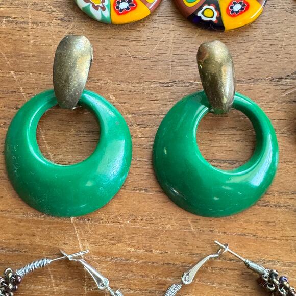 Lot of 11 Vintage and Modern Colorful Southwestern Bohemian Earrings - Picture 6 of 13